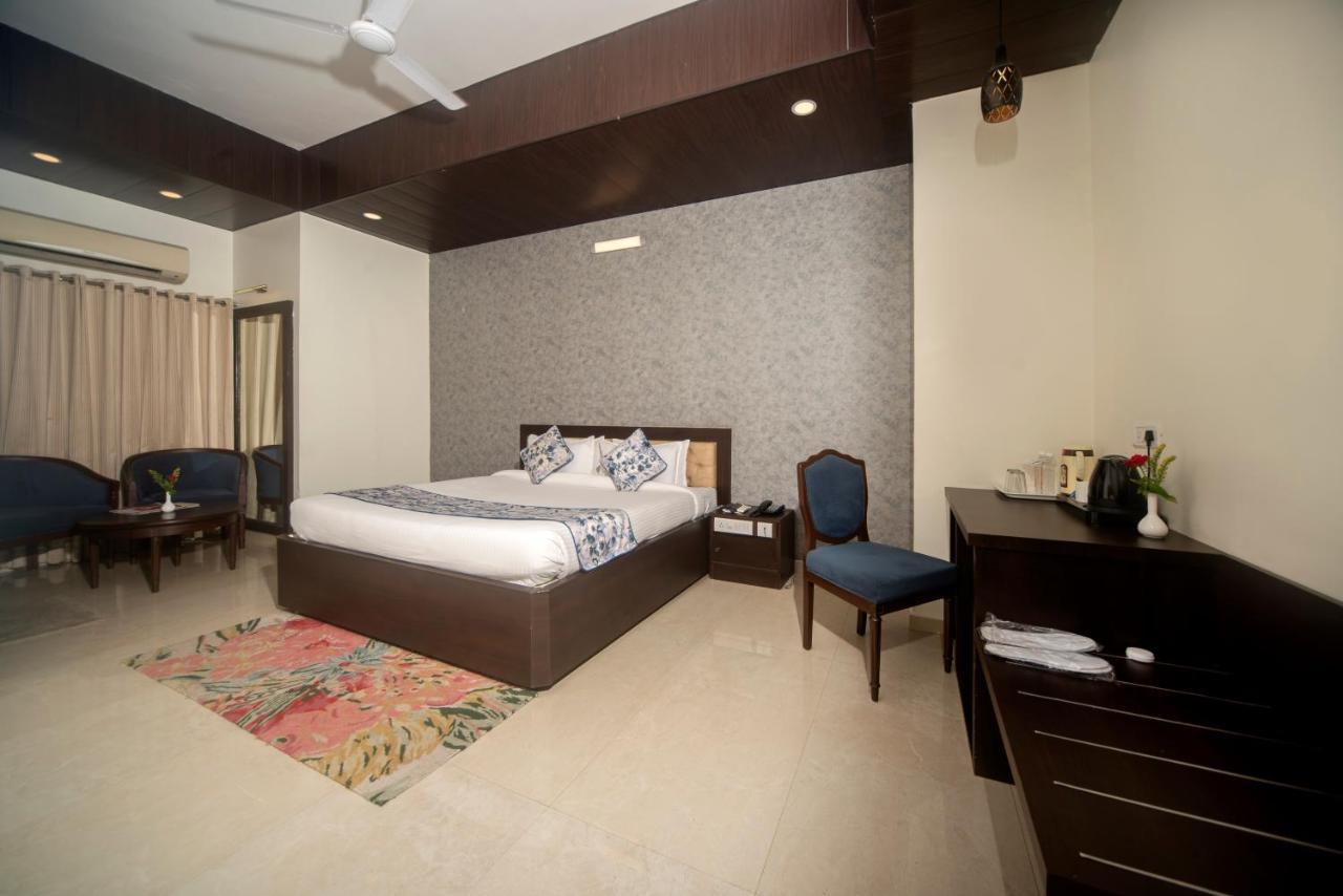Hotel Regency Varanasi
